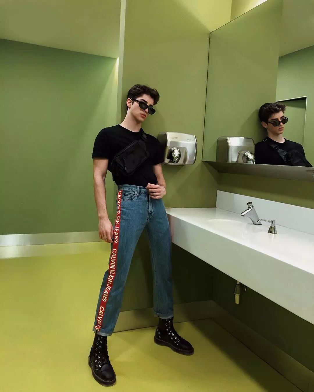 calvinklein楂樼骇鎴愯。,calvinklein缇庡浗鏃跺皻鍝佺墝