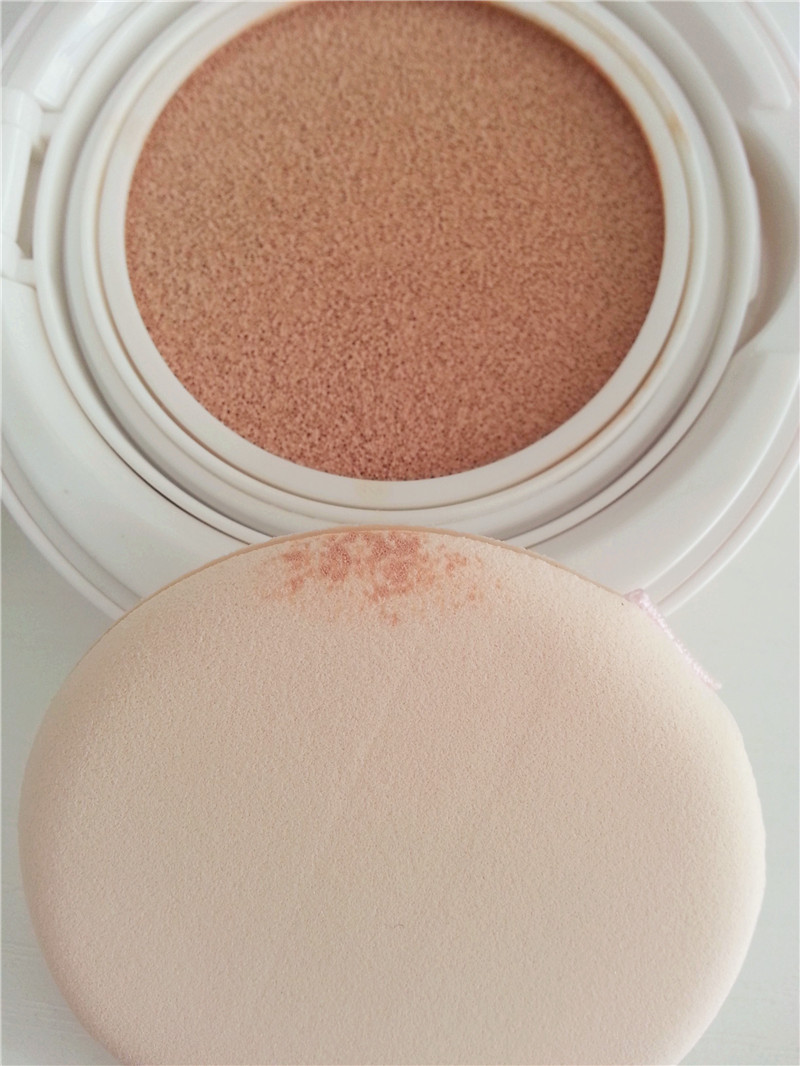 气垫cc霜上妆浮粉怎么办,怎么用cc气垫皮肤才会不干燥