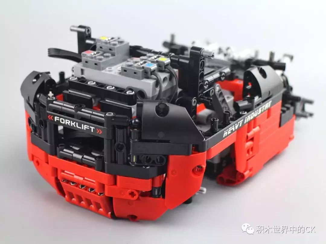 宇星模王2024新品堆高车,宇星模王积木回力车