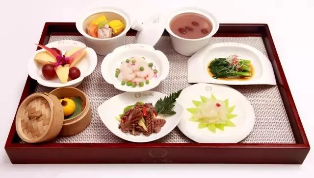 剖腹产哺乳期间可以喝牛奶吗,剖腹产坐月子可以喝牛奶燕麦片吗