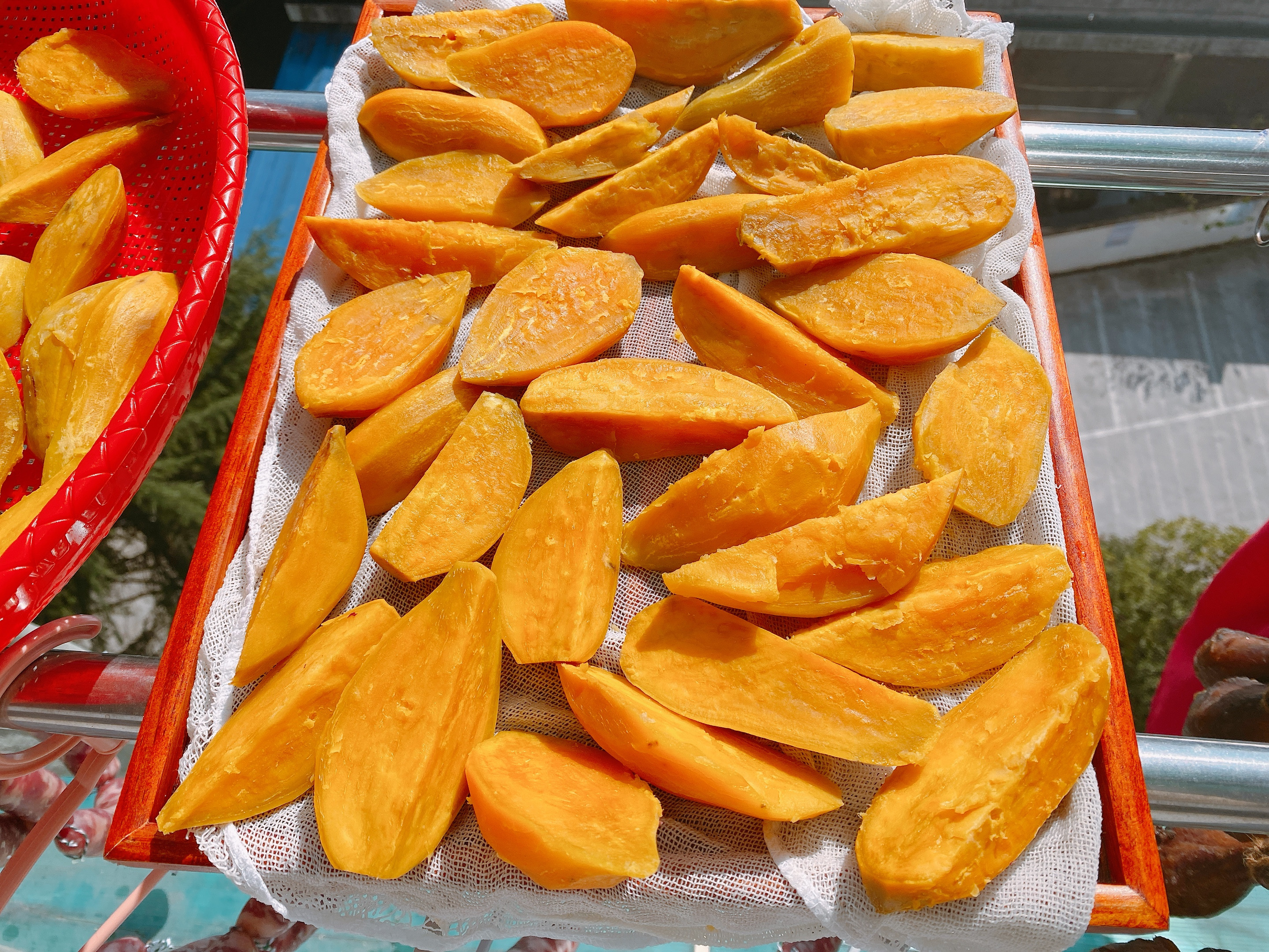 怎样晒红薯干又软又糯,晒红薯干的正确方法视频