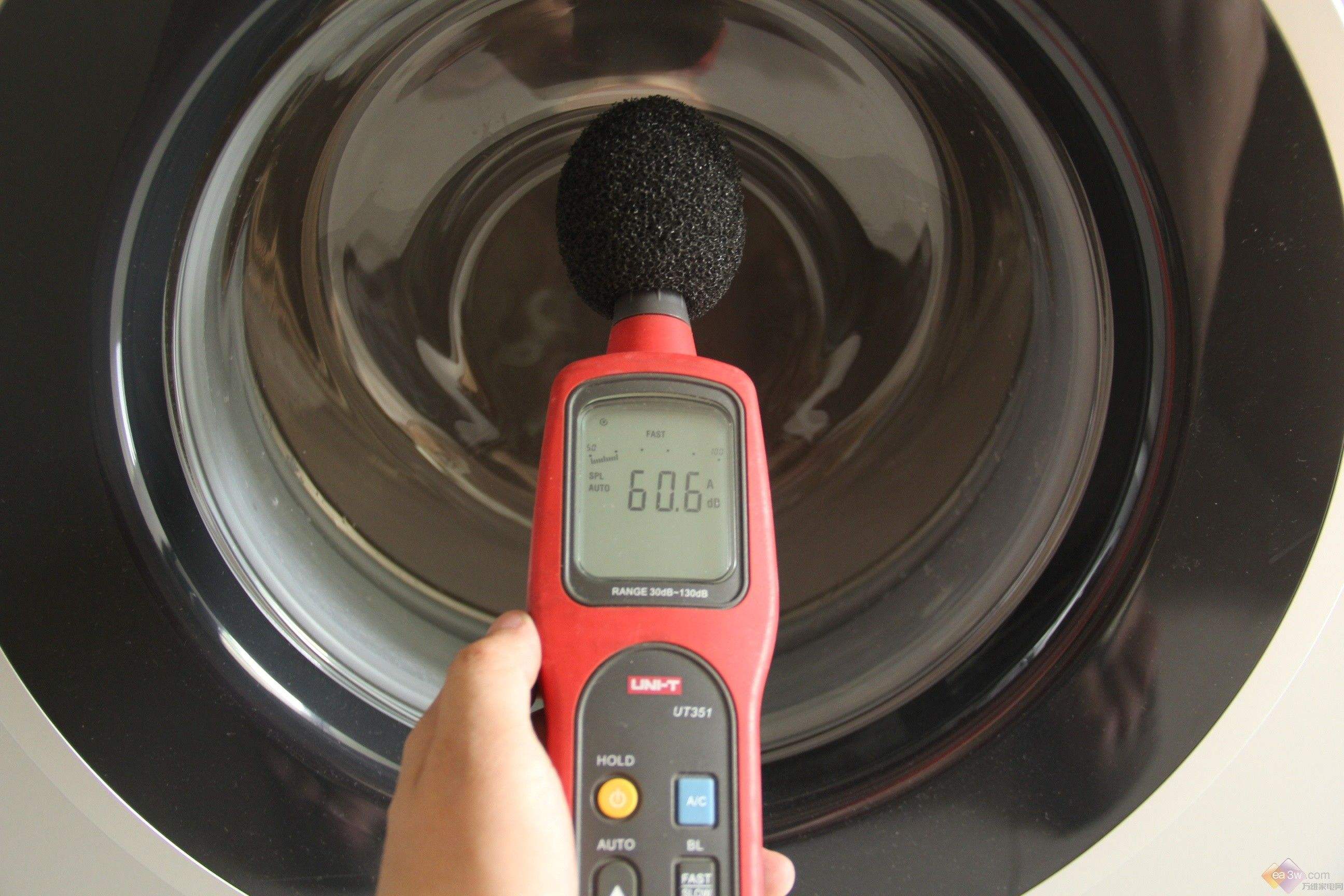 我家洗衣机坏了怎样修理,滚筒洗衣机坏了修理