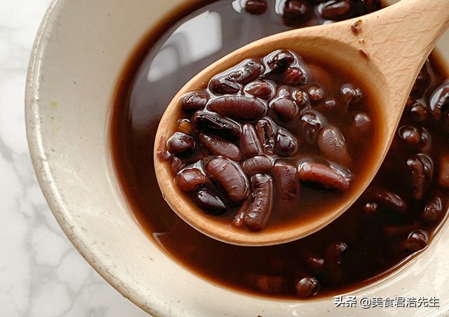 红豆要怎样煮才容易烂,红豆煮出来怎么不坏
