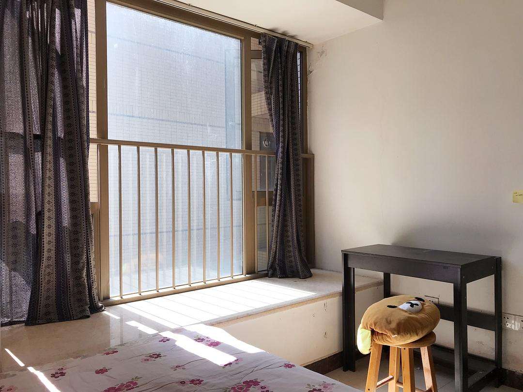 如何布置飘窗新中式,这样设计飘窗与阳台更美观实用