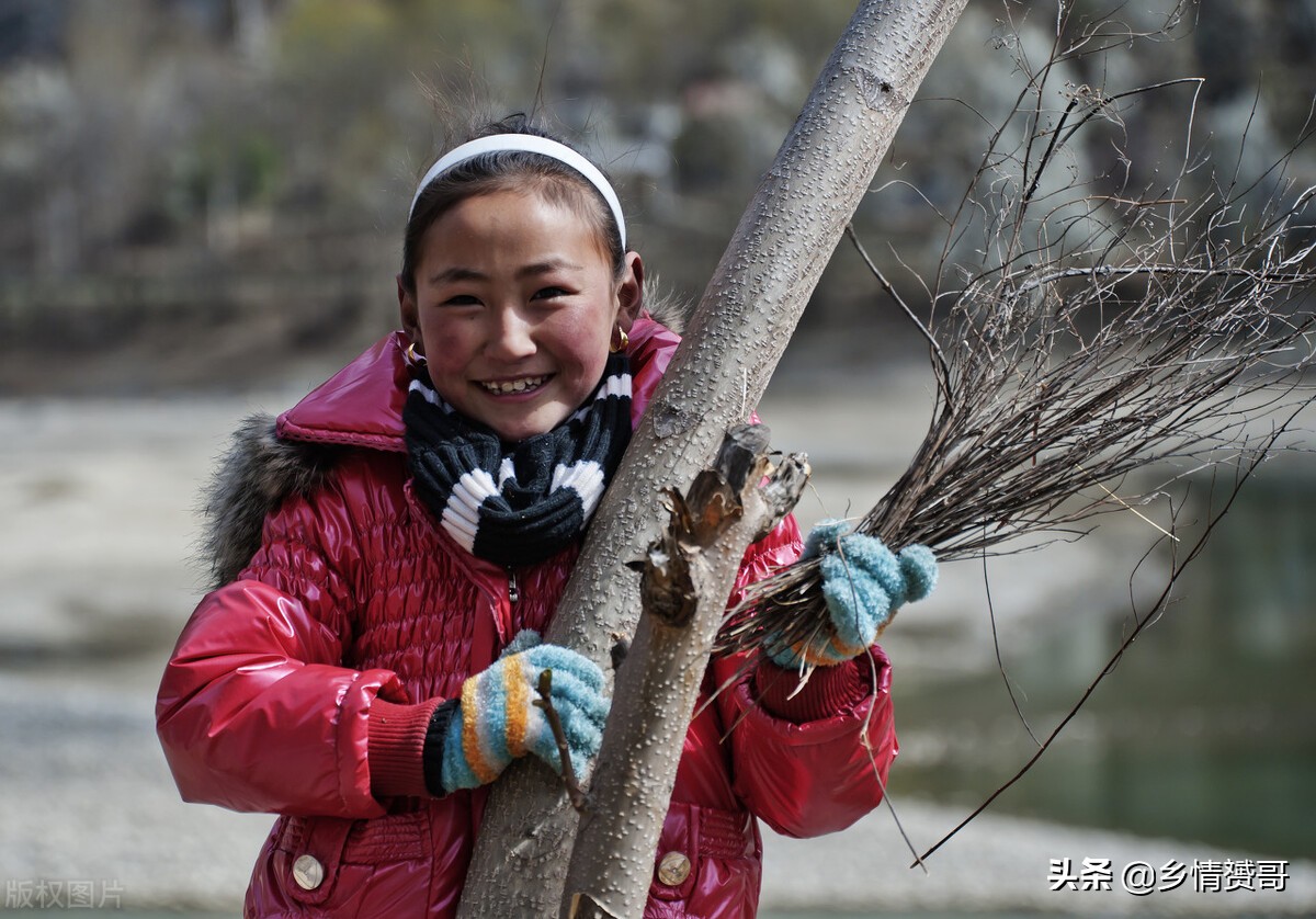 农村的柴火灶骗人吗,农村传承百年的柴灶被网友质疑