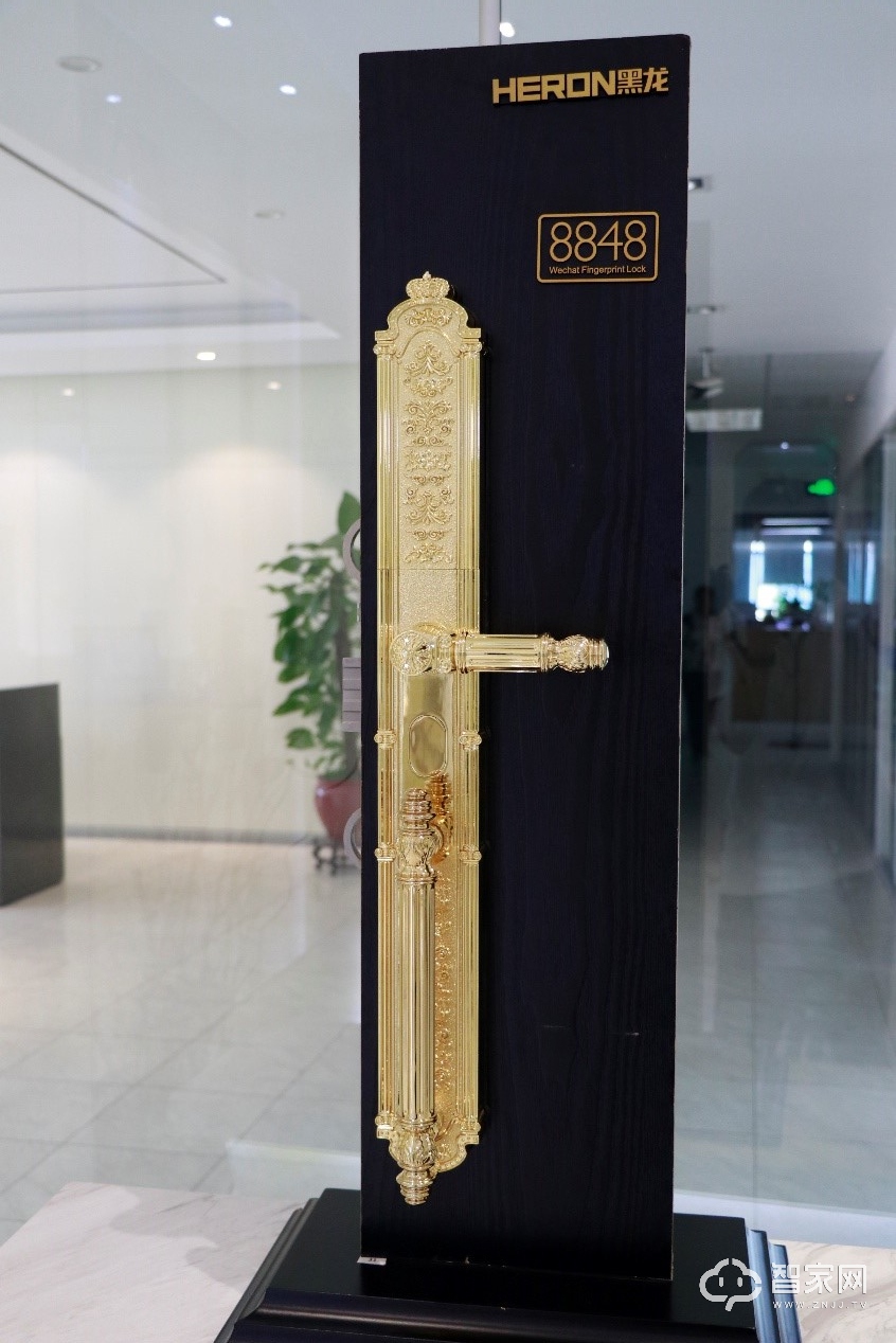 坚持高端品质不惧市场洗牌：智家网专访黑龙智能锁企划总监张荣德