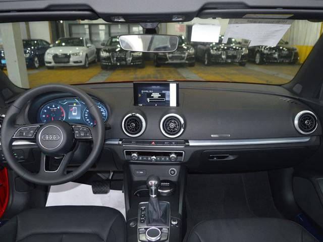 软顶敞篷车8万左右四座,全新软顶4座敞篷车