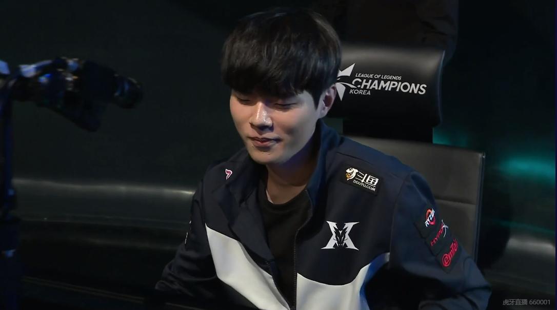 小花生落魄,小花生卑尔维斯