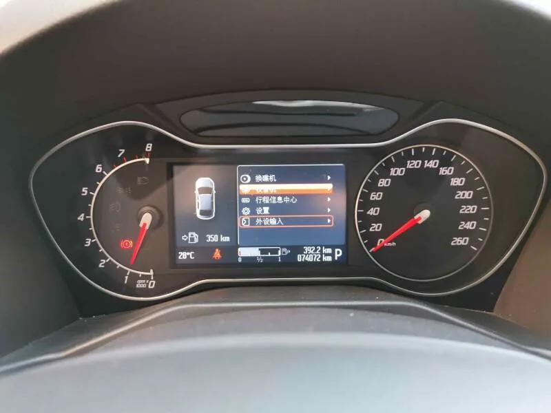 2011福特蒙迪欧致胜手动挡,2011年福特蒙迪欧致胜排量2.0t