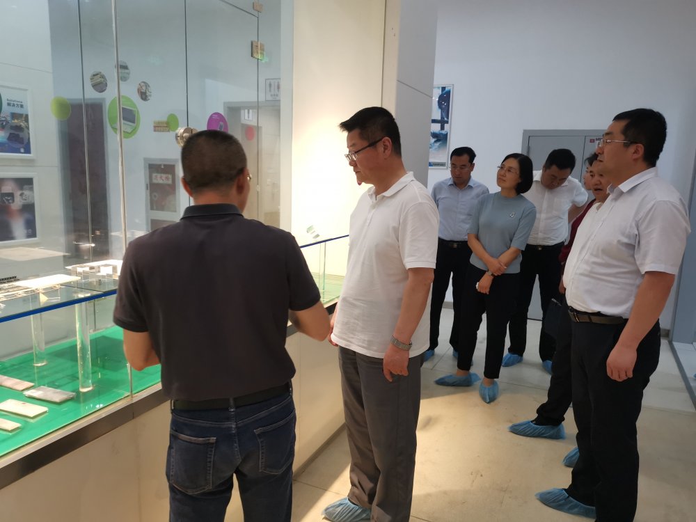 「图文」庆城县政府与江苏省昆山嘉华电子有限公司签订项目合作框架协议