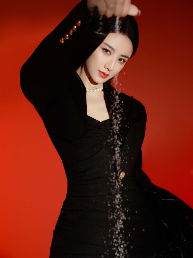 薇娅为售假事件抹泪道歉,一点消息都没有真的好担心