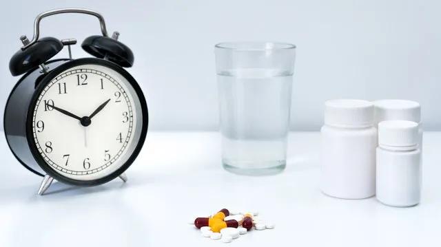 根除幽门螺杆菌前应注意的事项,根除幽门螺杆菌药的吃法