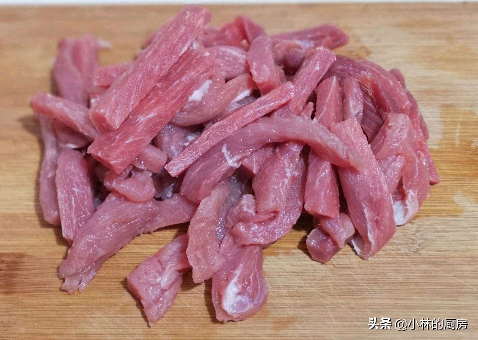 糖醋里脊正宗做法不用番茄酱吗,不要番茄酱的糖醋里脊的正宗做法