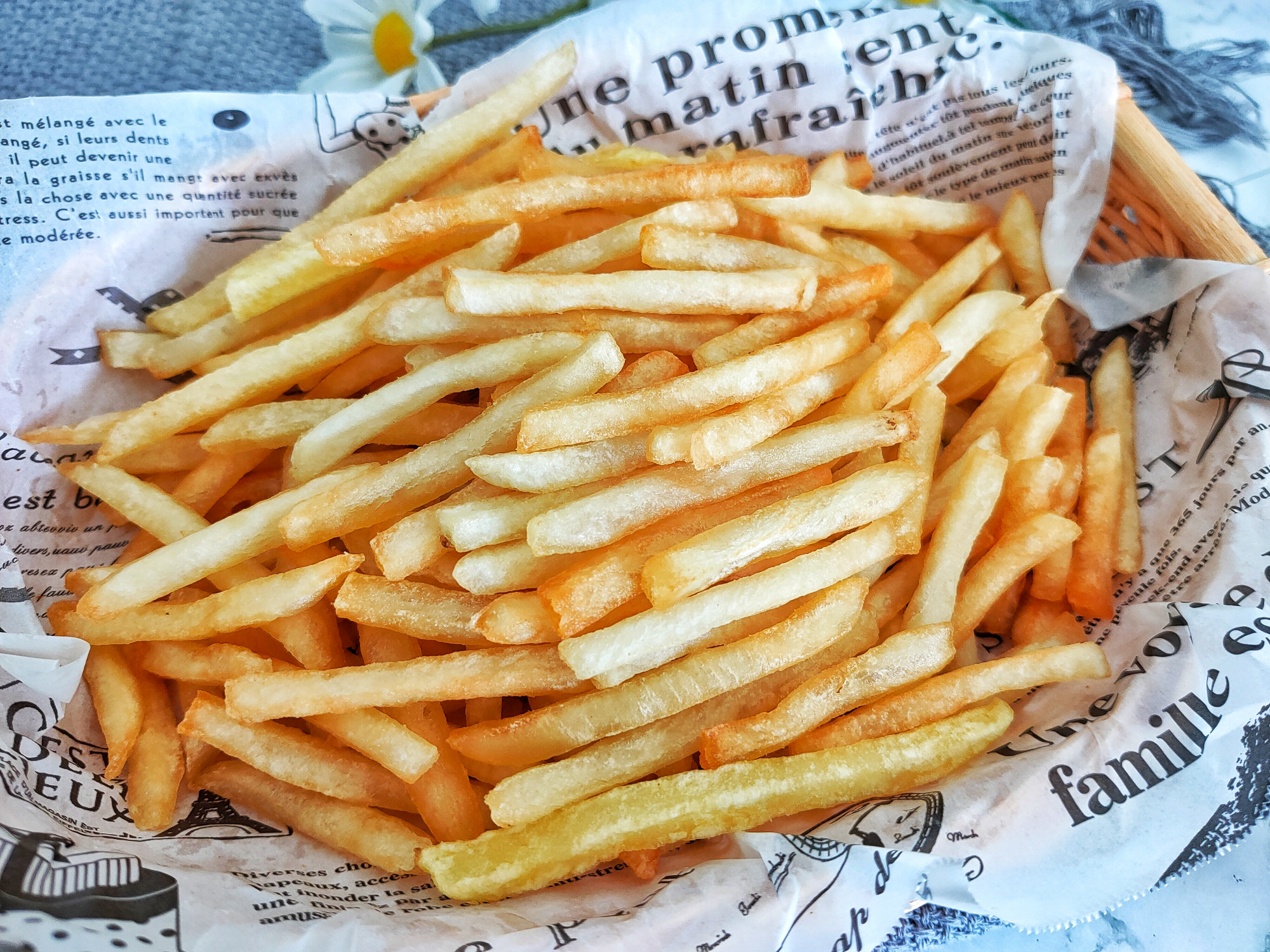 薯条怎么炸才酥脆好吃呢,薯条怎么炸不会软又好吃