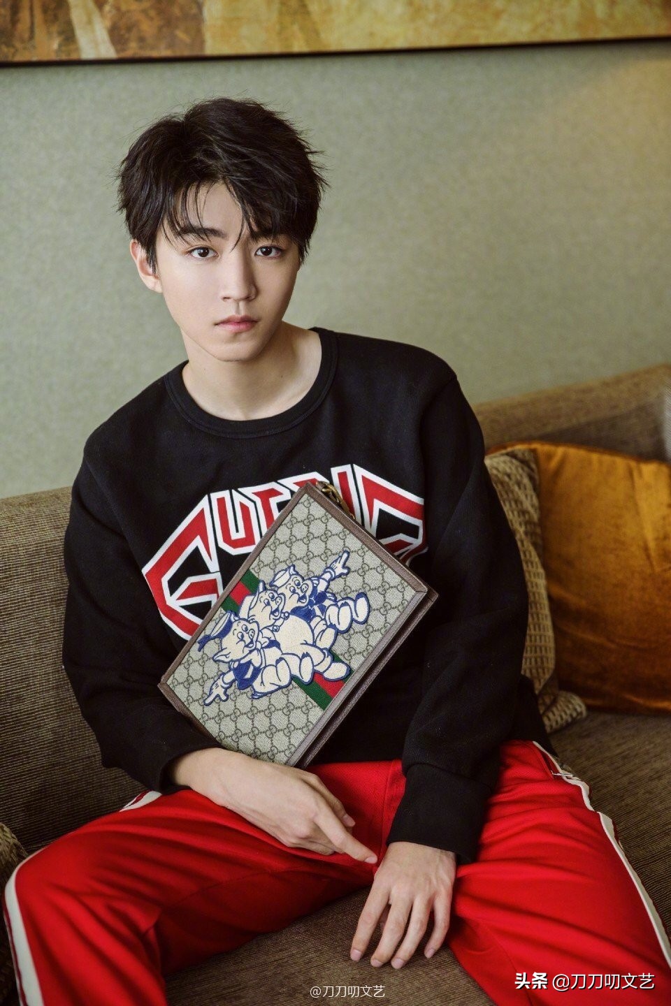 刘雯杨颖跨年,杨颖刘雯同框合作