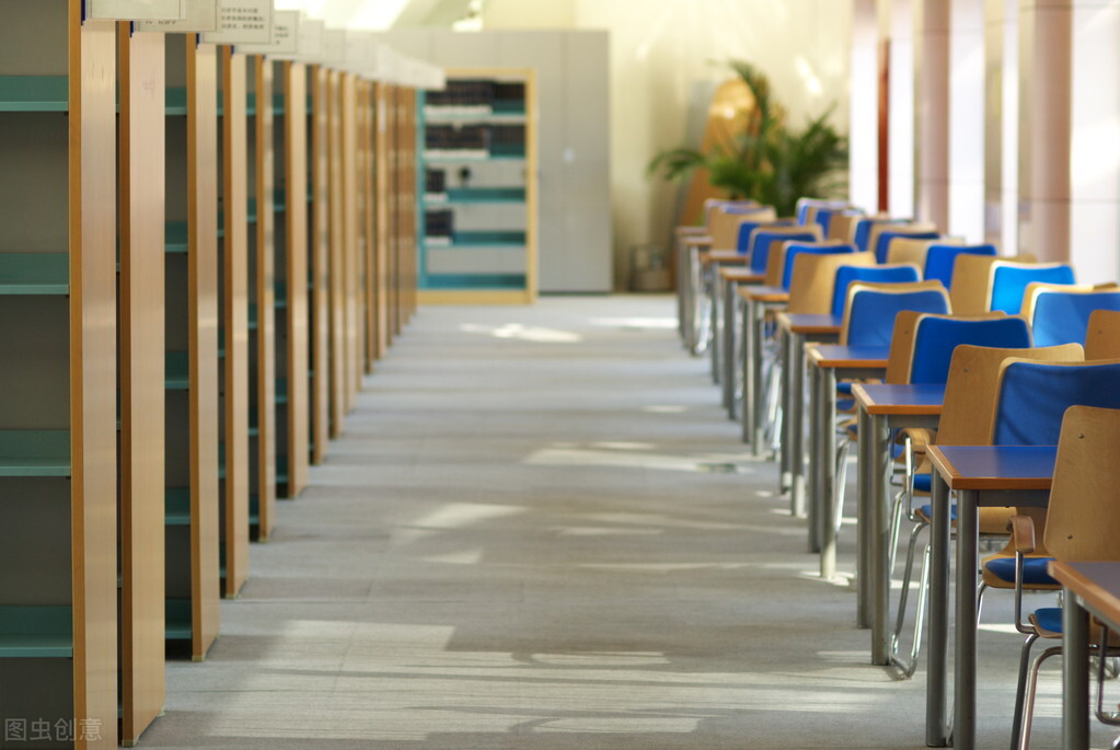 不考试就能当公务员的三种途径,不用考试就能当公务员的六类人