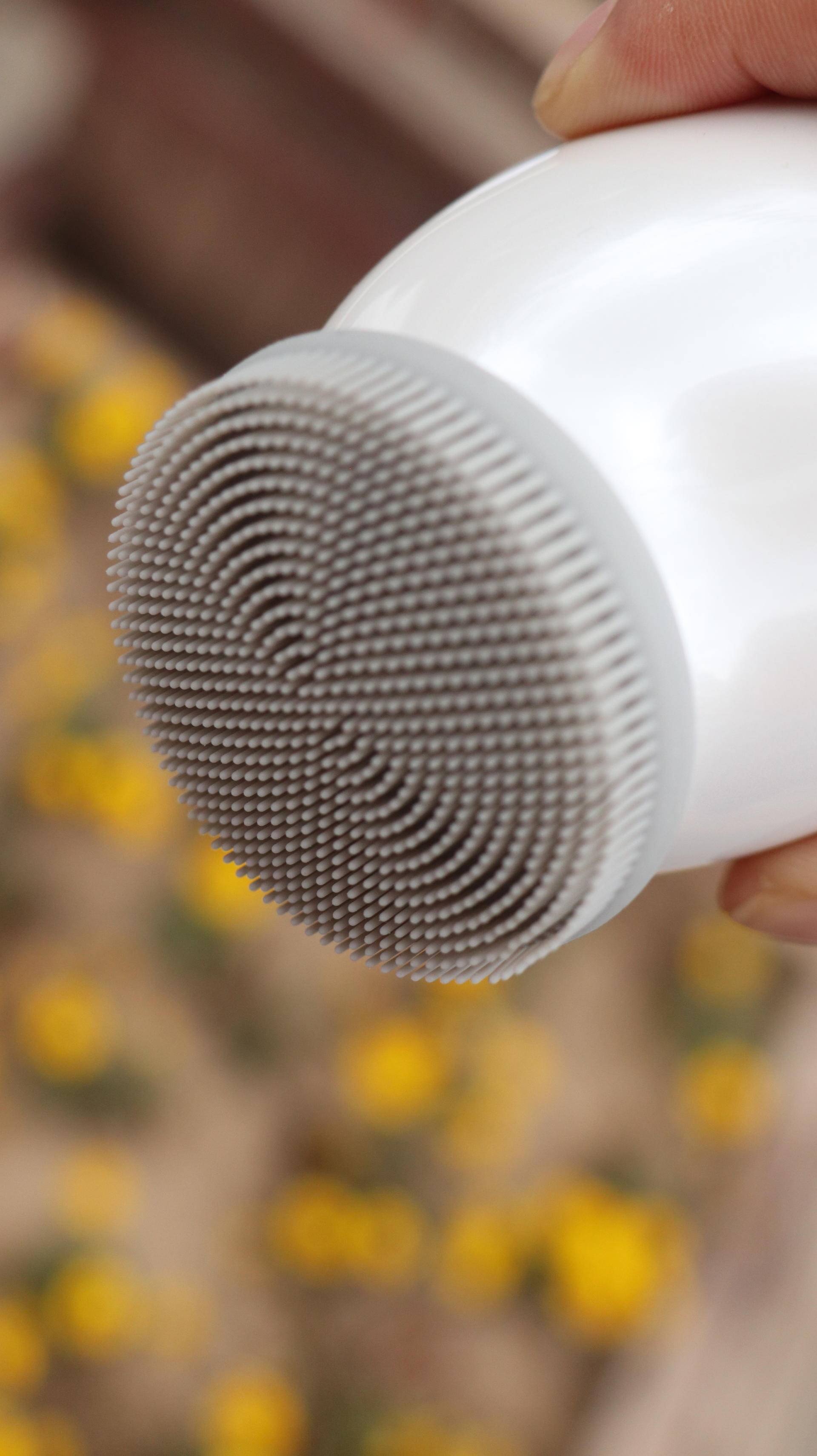 最好的美容仪送给最爱你的那个人,是男友,是女友,也是幸福在心