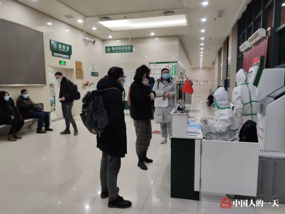 回家发烧到了39度,发烧38.6摄氏度在家该怎么处理