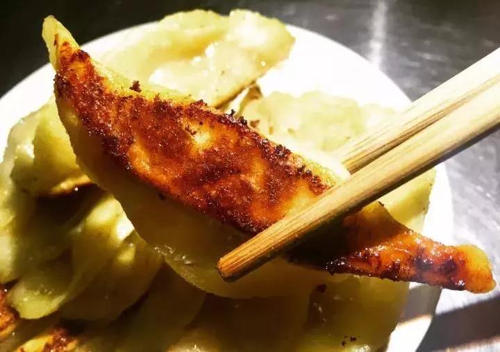 合肥十大老字号锅贴,合肥最好吃的锅贴饺