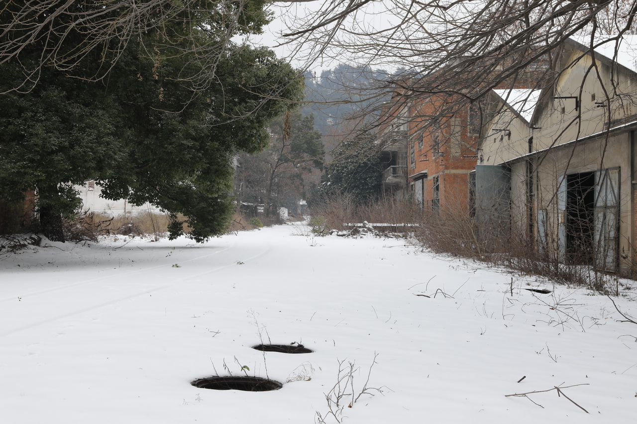 武汉轻型汽车制造厂,武汉特种车制造厂