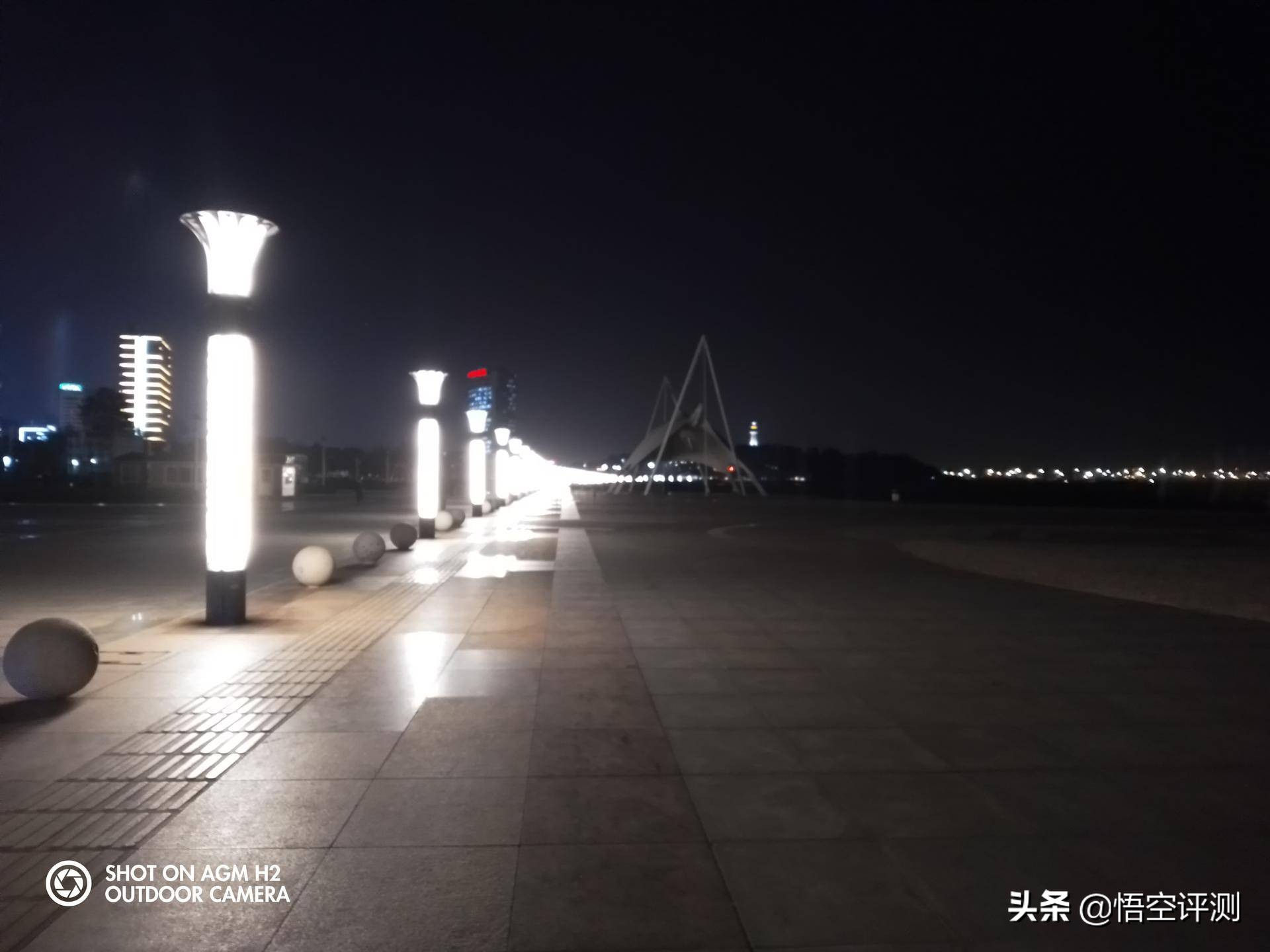 大声音三防智能手机,agm三防手机老年机