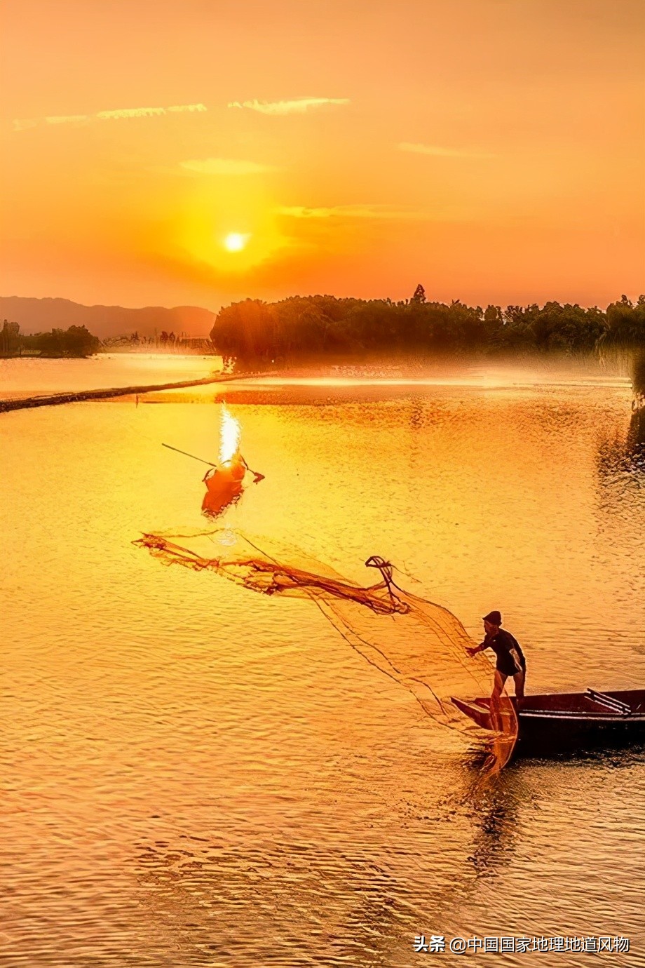 在酒缸里长大的人,泡在酒缸里的人