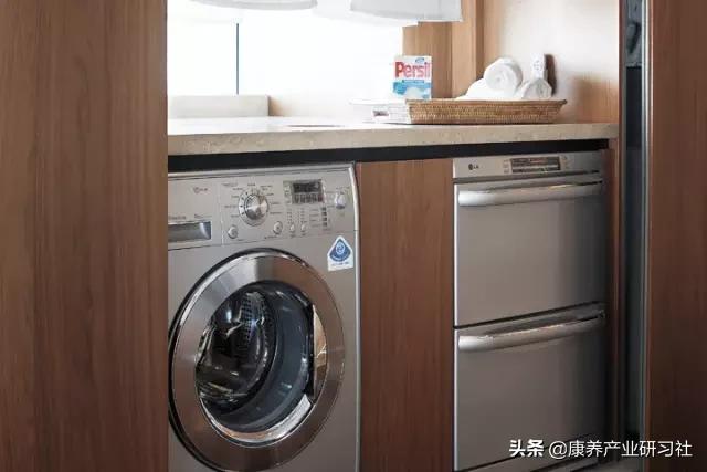 50层楼高、500万元入住押金、5年住满：这个顶级养老公寓长啥样？