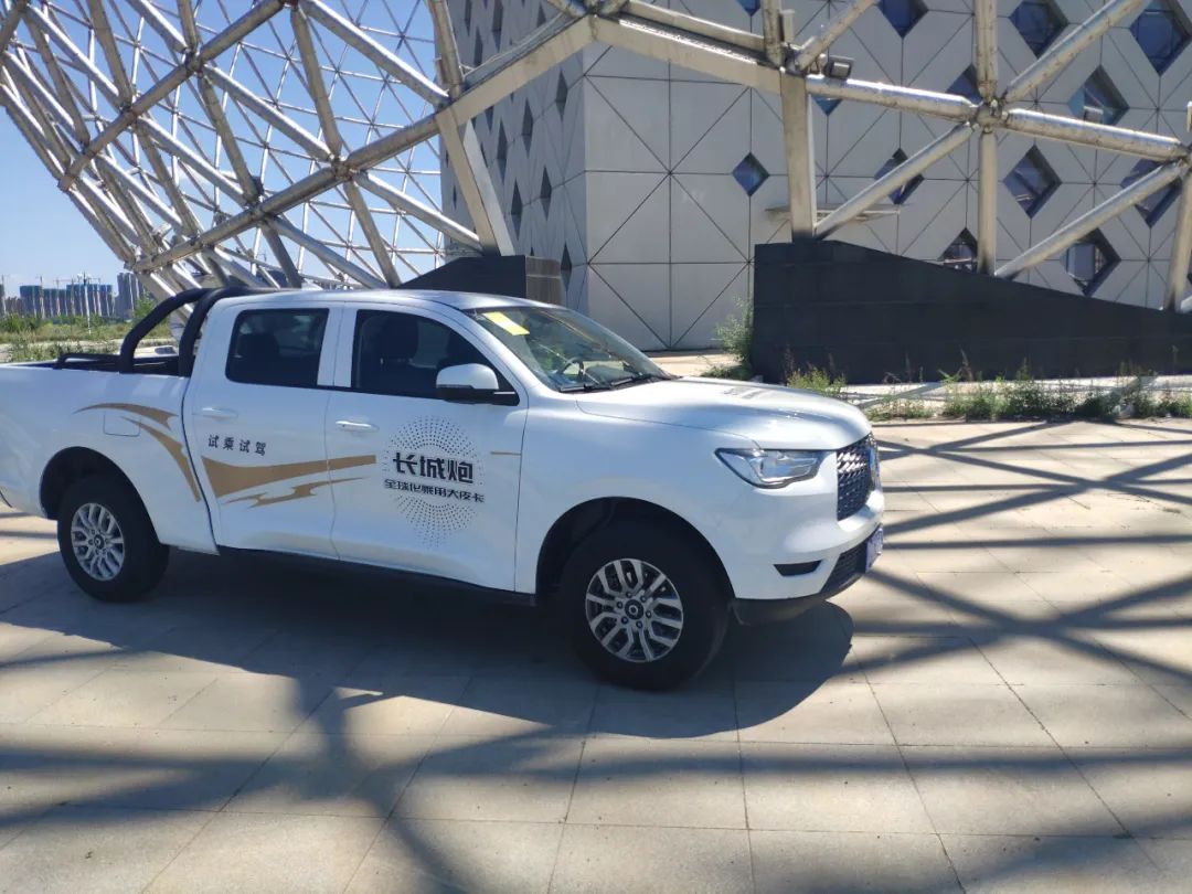 2.0T柴油发动机很猛、商用版长城炮两天实测，优势不仅在价格