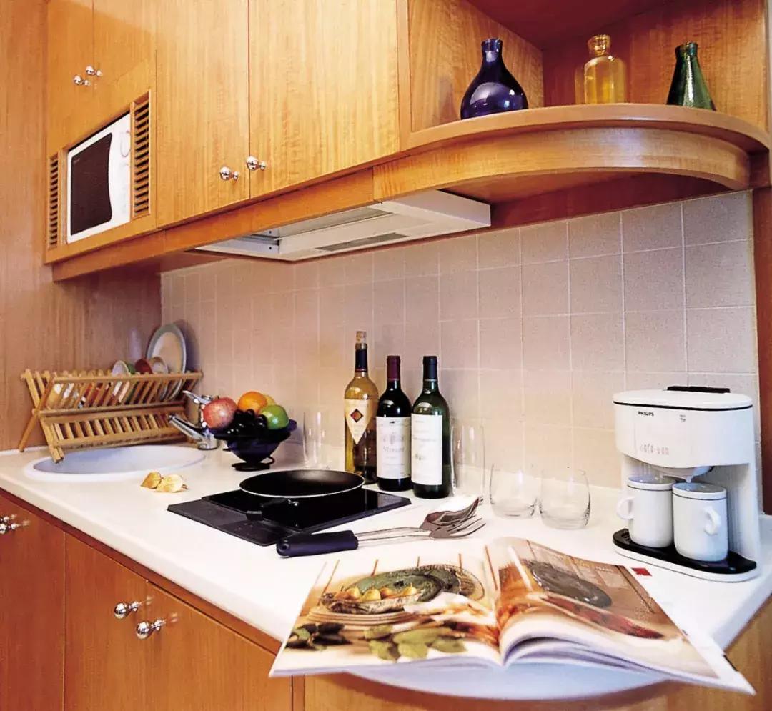 海逸酒店住宿一晚多少钱,香港海逸酒店官网预订价格