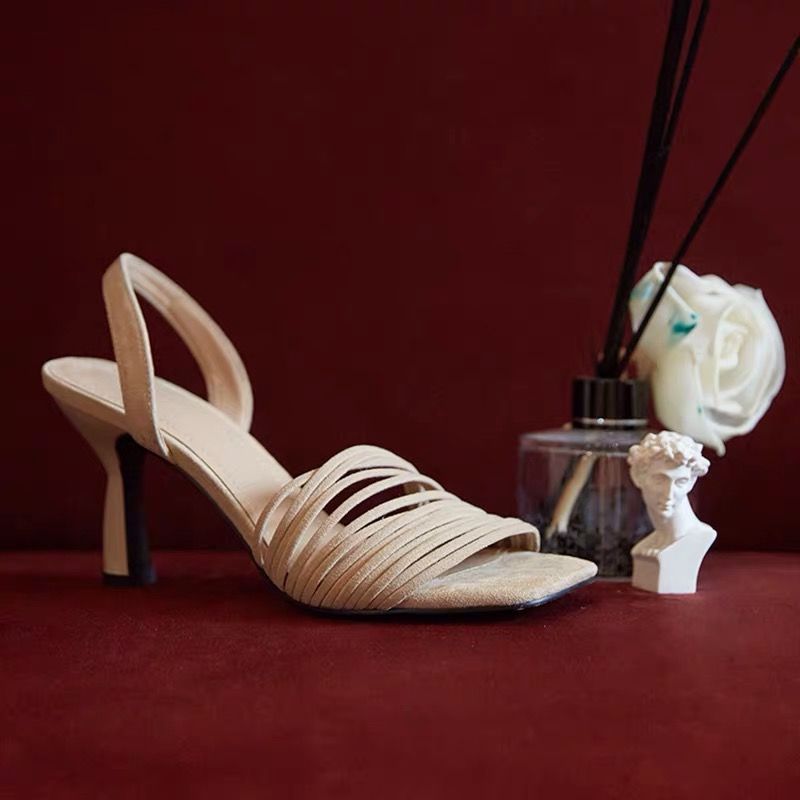 春夏必备三款鞋子品牌大全,秋季潮鞋高颜值推荐