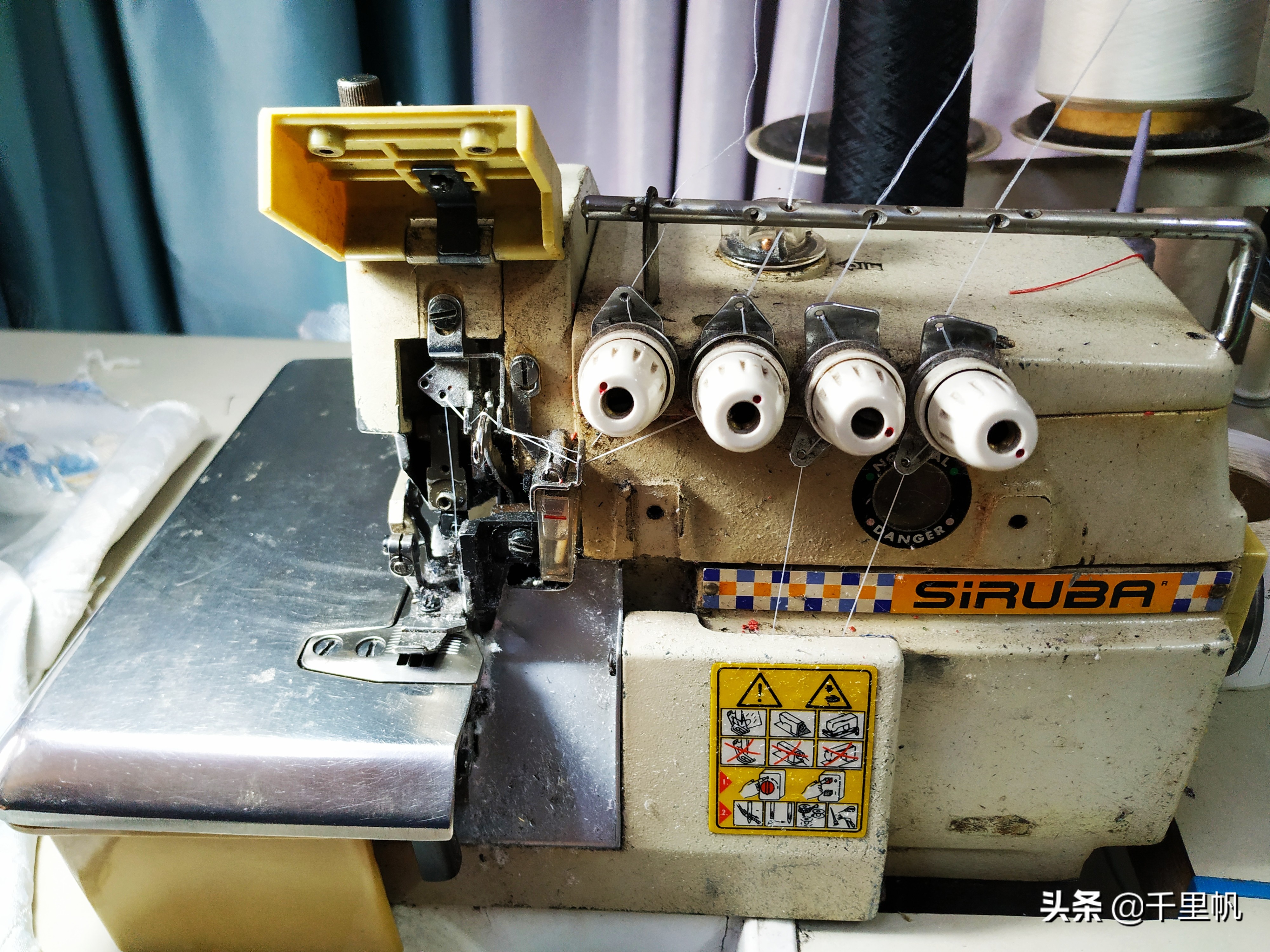 缝包机老是跳线怎么修,包缝机断针跳线什么原因