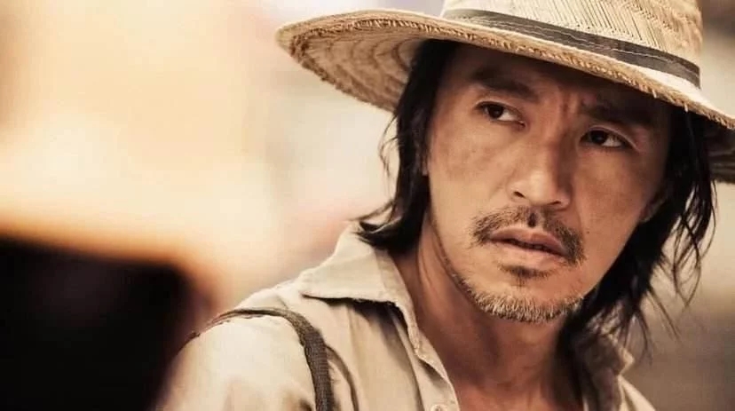 寰愬織闆勮杩板懆鏄熼┌,寰愬織闆勮皥鏄熺埛