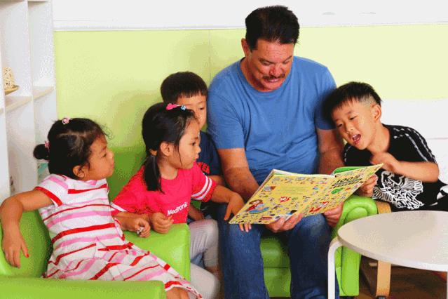 鐭虫櫙灞卞弻璇辜鍎垮洯,鐭虫櫙灞辫偛鎵嶅弻璇辜鍎垮洯