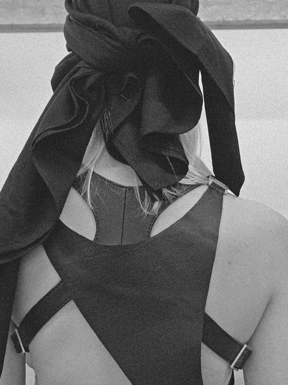 背带裤果然很减龄看起来很少女啊,哪种背带裤既减龄又不过时