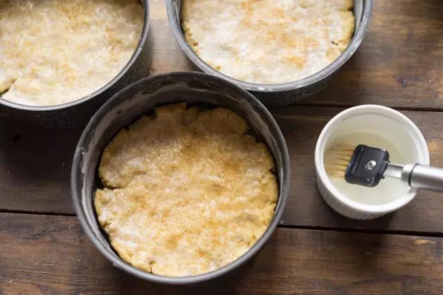 不用裱花的蛋糕图片,家庭版蛋糕造型没有裱花