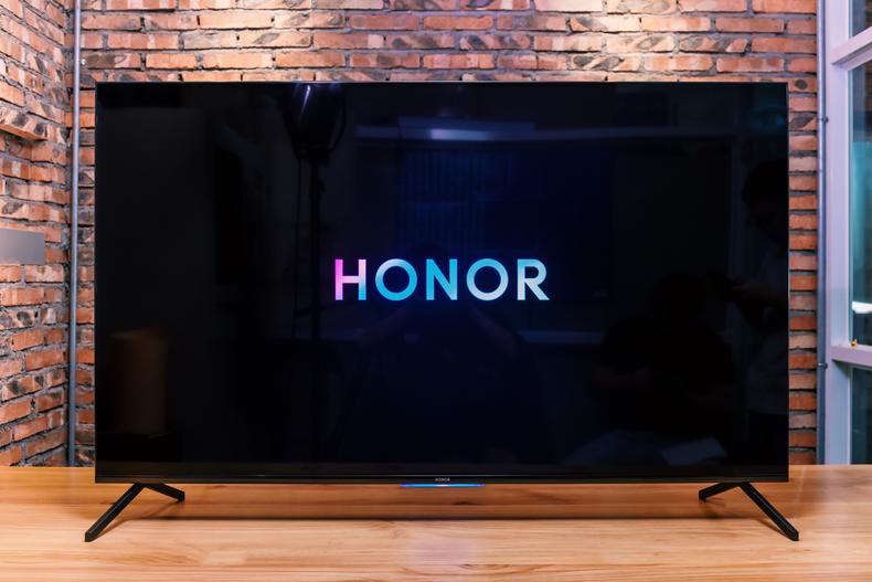 「新品评测」荣耀智慧屏，鸿蒙OS真有盛传的那么好吗？