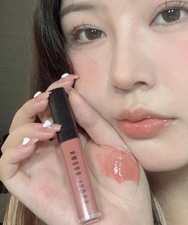 显白嘟嘟唇唇蜜,嘟嘟唇橘色唇蜜