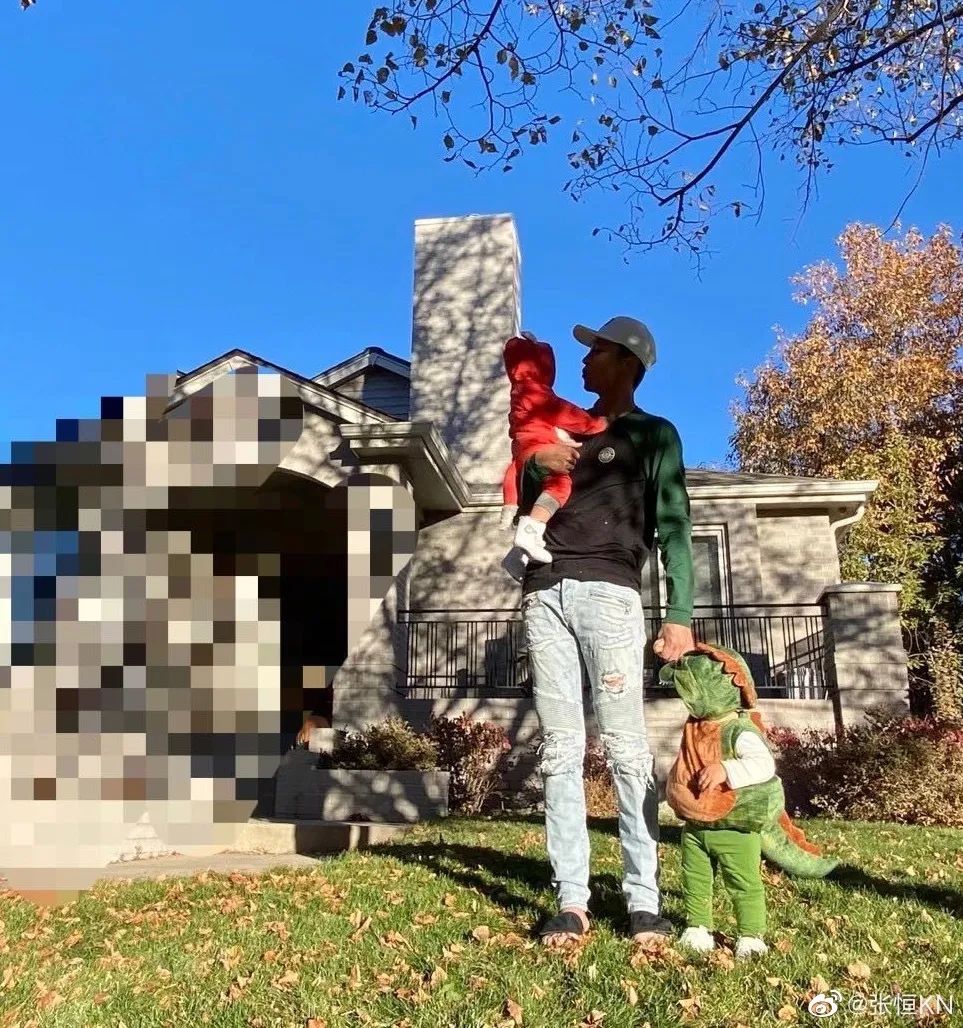 郑爽「代孕+弃养」的背后，藏着她一家人崩塌的三观