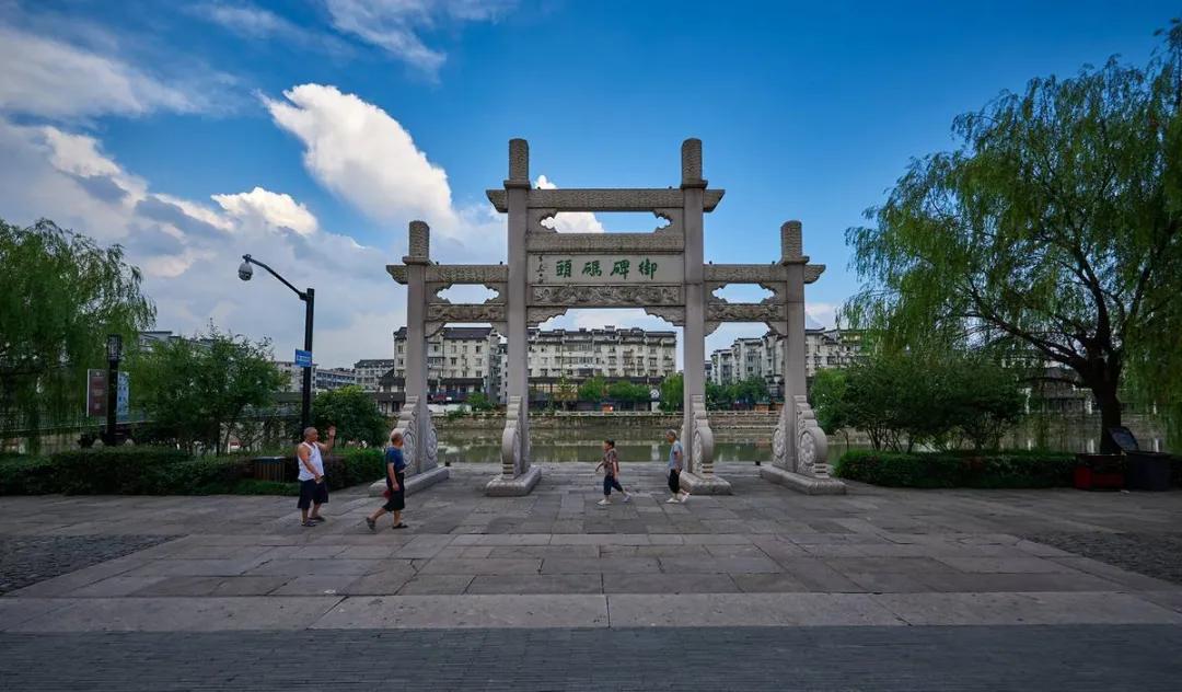 临平东湖和崇贤学区哪个好,临平和萧山哪个学区好
