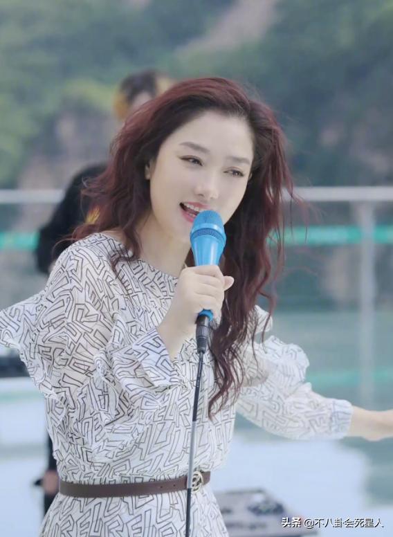 素颜显老态的女明星,35岁女明星素颜老态