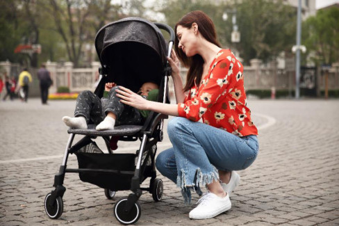 婴儿车安全风险有多大,婴儿推车安全性最高