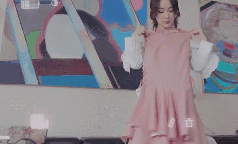 甜馨英语水平不输奥莉,甜馨两岁英语