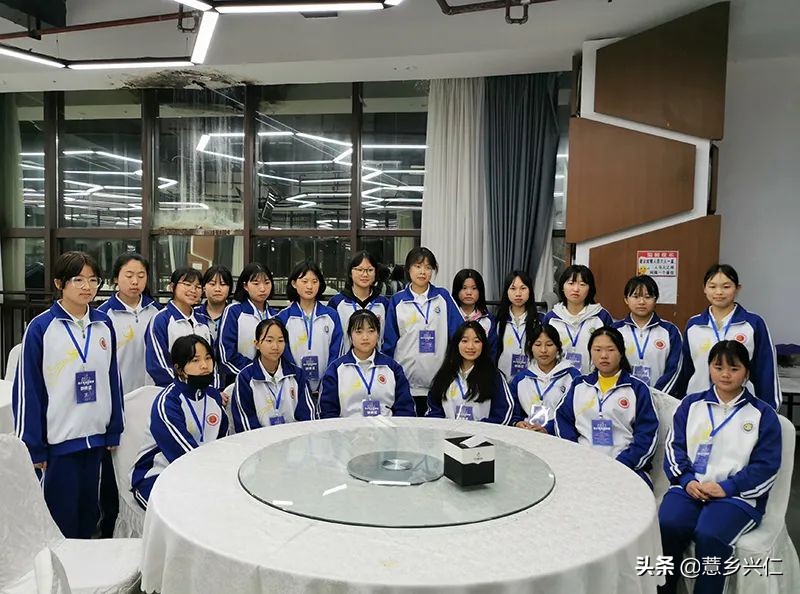 凤凰初中生联赛,凤凰县中小学比赛