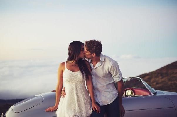 男友向你借钱还信用卡,男友借钱该不该借