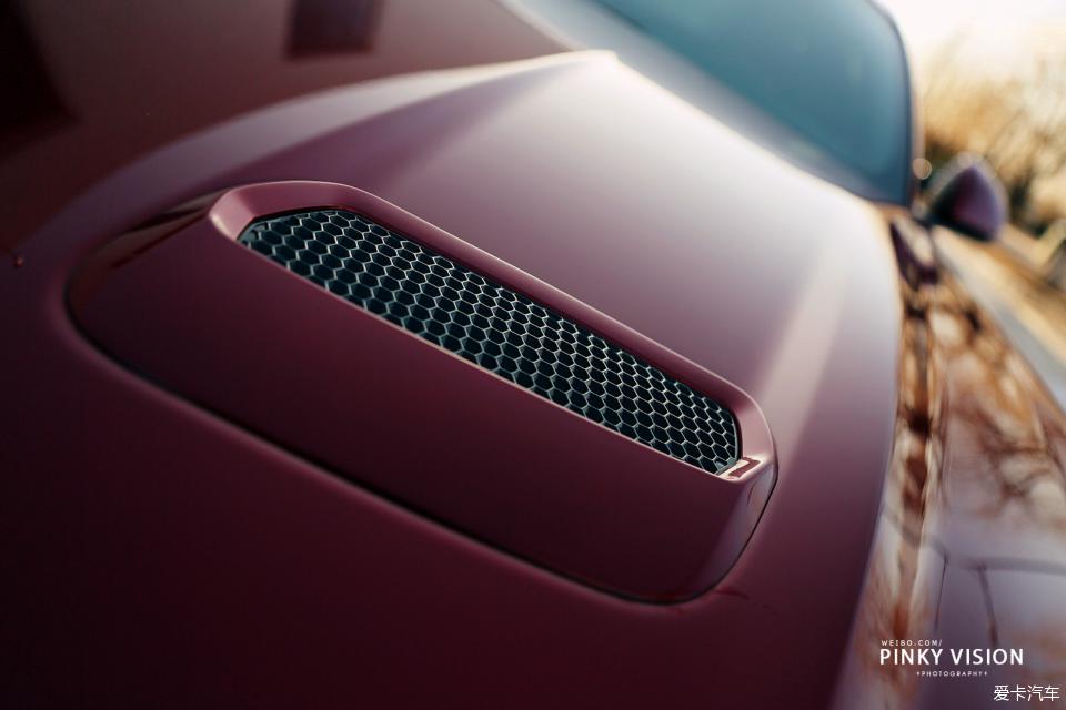 野马mustang宝石红,mustang提车真实评价