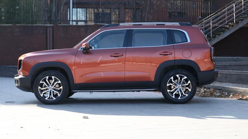 哈弗大狗2021款1.5t马犬版测试,哈弗大狗1.5tdct马犬版白色