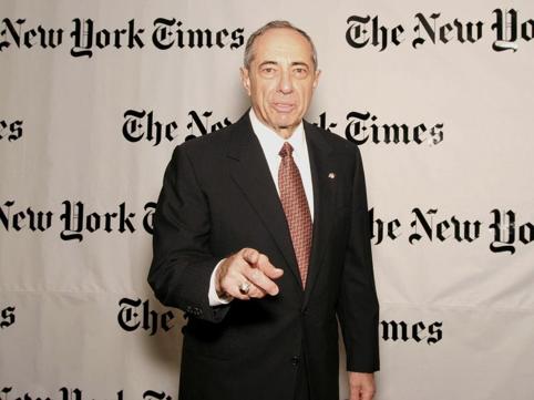 为什么那么多人来围观,为什么很多人围观