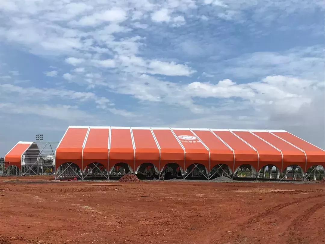 直通巴黎罗兰加洛斯，长沙月亮岛国际化的红土网球名片