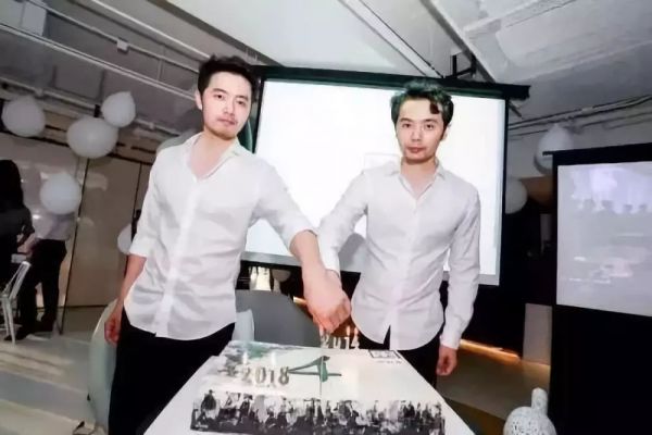 光谷有个海归群，密码“3551”