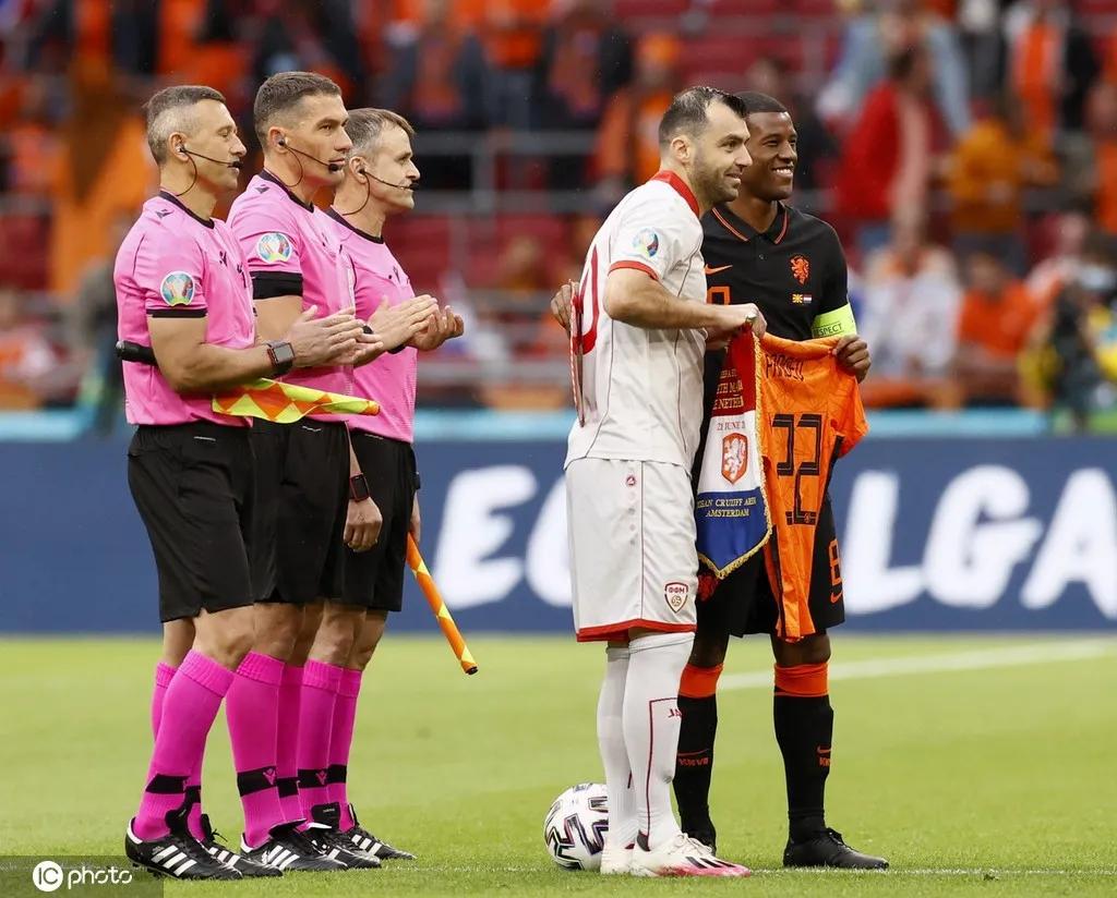 他是北马其顿足球传奇，为球队倾尽所有后迎来感人谢幕